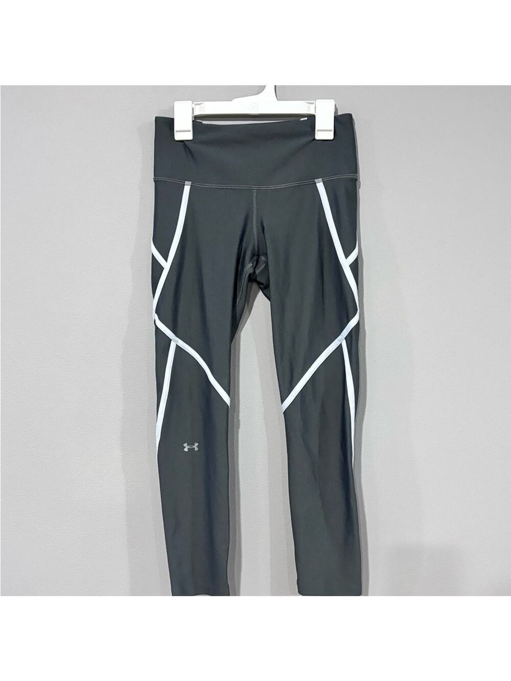 Under Armour Charcoal Leggings with White Trim Size Small
